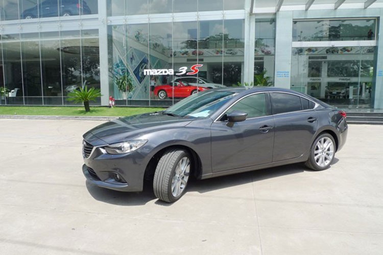 Mazda 6 giam gia gan 200 trieu tai Viet Nam co gi hot?-Hinh-4